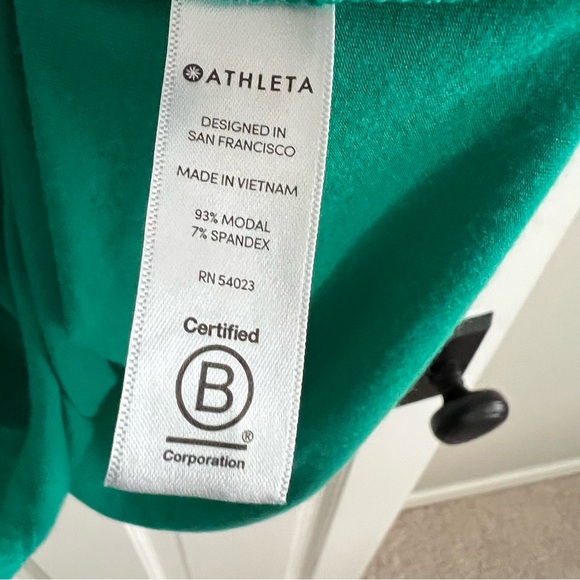 Athleta Green Santorini V-Neck Knee-Length Casual Dress - Medium - Preowned - Picture 4 of 6